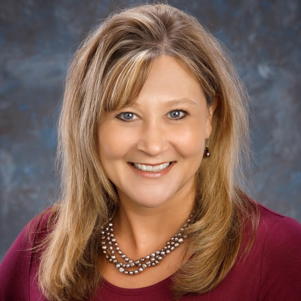 Meet your Posher, Angie